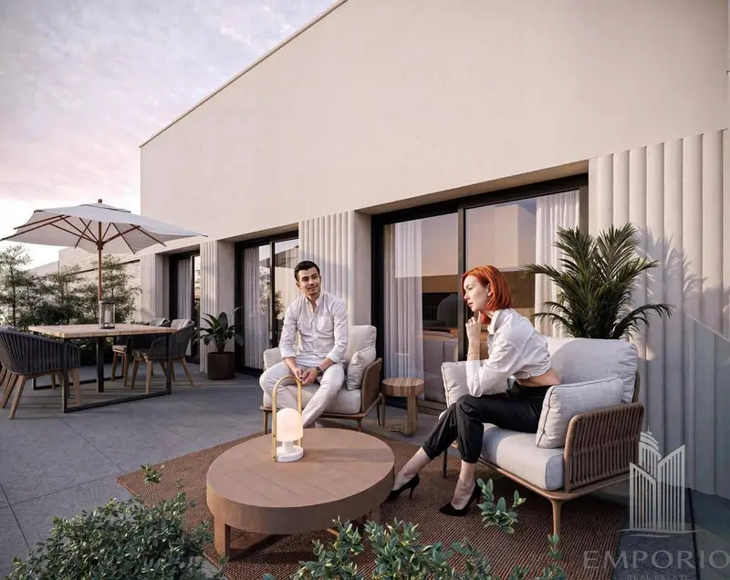 Estudio a Estrenar en Adelfas Madrid Ciudad