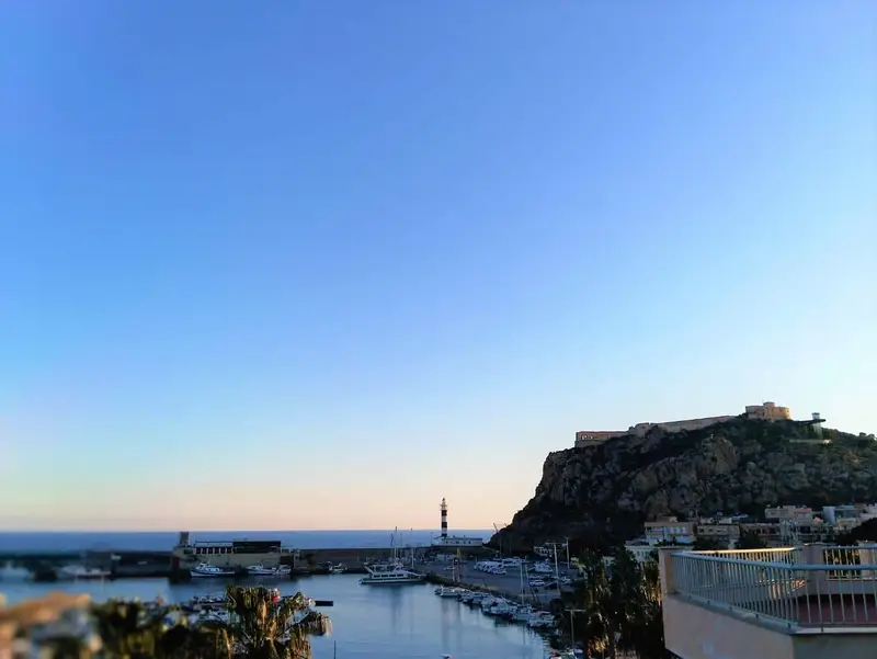 Piso en venta Águilas 3 dormitorios 2 baños terraza garaje