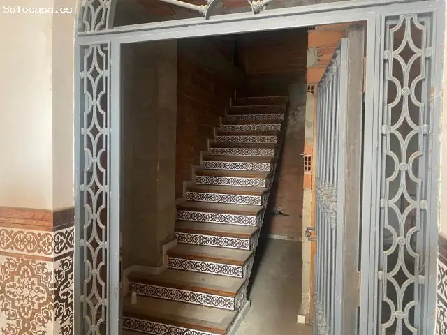 Magnifico Edificio Señorial en Banameji