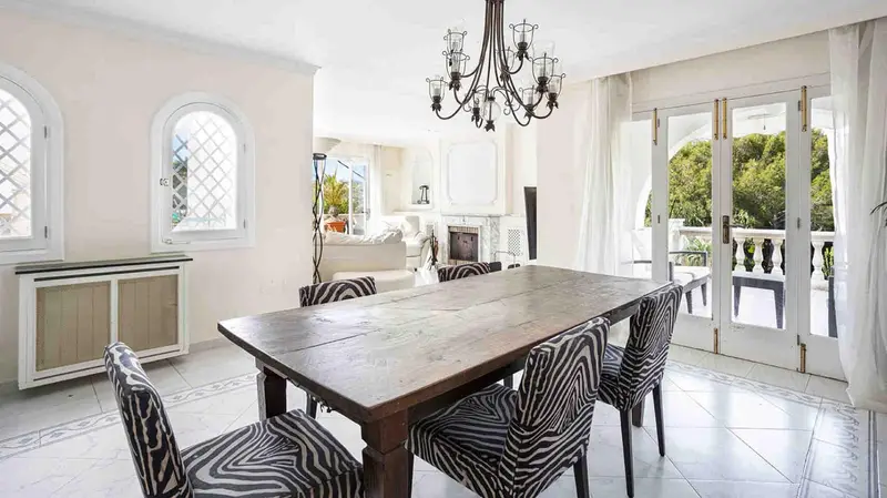 Chalet en Costa den Blanes Mallorca con Jardin y Piscina