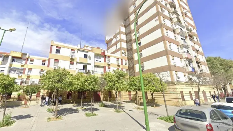 Piso en Sevilla zona Villegas Los Príncipes Ocupado Venta al Contado