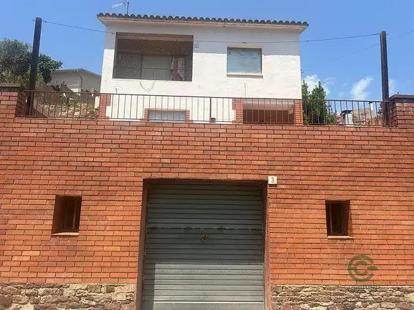 Casa en Sant Feliu de Codines 3 Dormitorios Jardin Garaje