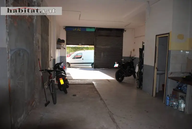 Venta Local Comercial Canigó Vilanova i la Geltrú 69m2