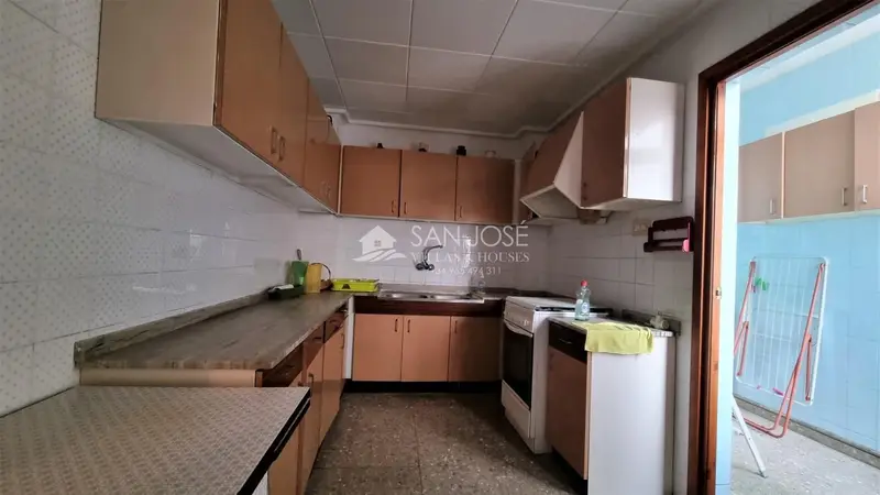 Piso en venta en Monóvar 130m2 4 habitaciones 2 baños