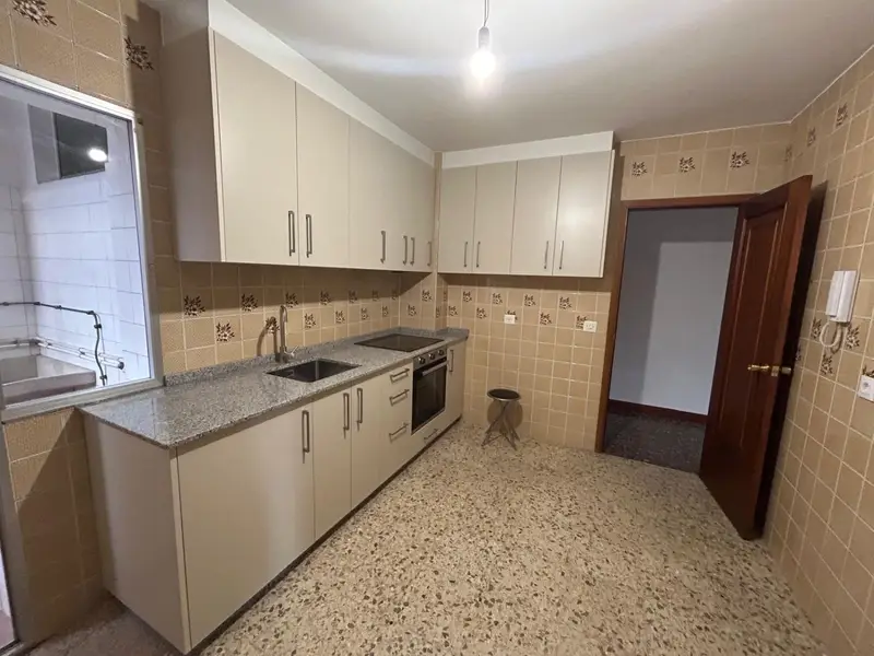Alquiler Apartamento 3 habitaciones Pontevedra