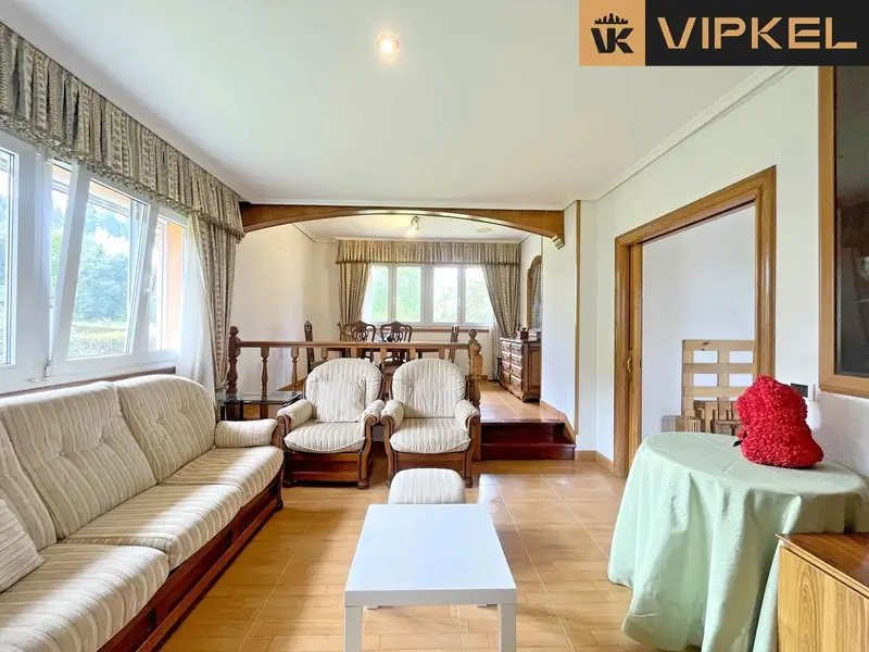 Chalet Independiente en Mesia cerca de Curtis y A Coruna