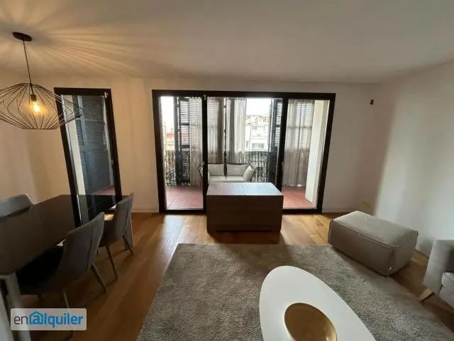 Piso en Rambla Catalunya Barcelona 3 habitaciones 3 baños terraza
