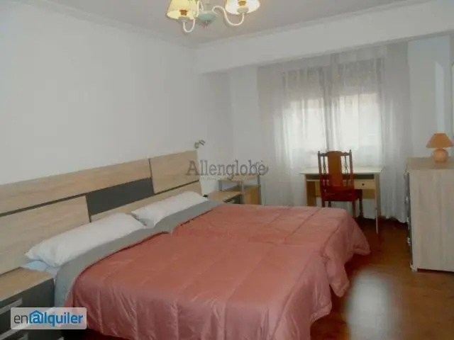 Alquiler piso con 2 baños Centro