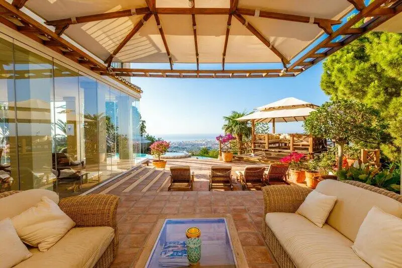 Villa de Lujo en Mijas Pueblo con Vistas Panorámicas