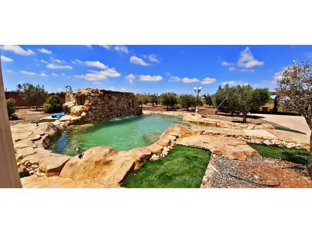 Chalet Con Piscina En La Hoya