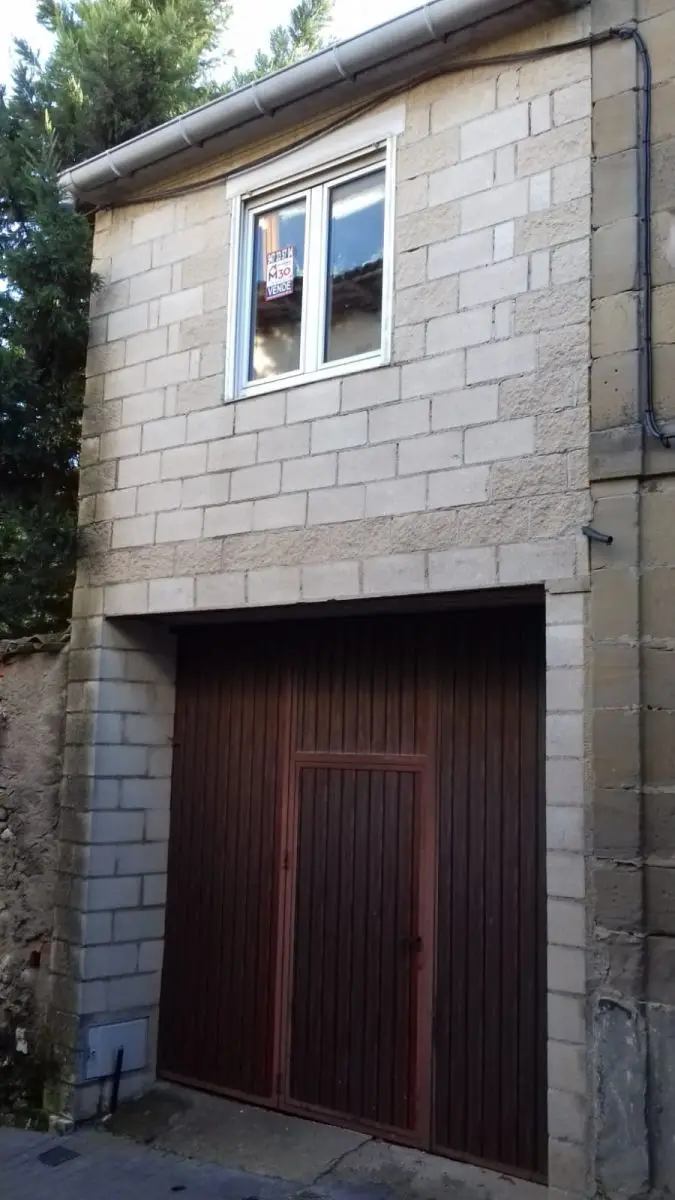 Venta Casa en Foncea con Bodega