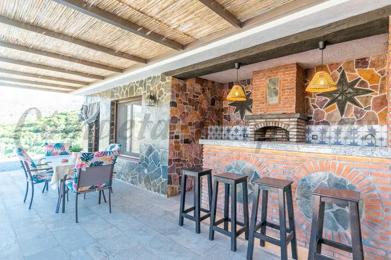 Chalet en Alquiler en Cómpeta Málaga 12 Meses