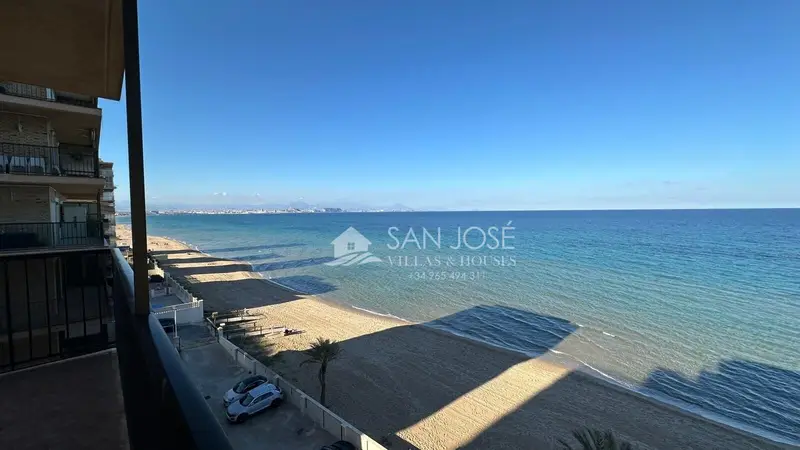 Venta piso terraza Elche zona paseo maritimo