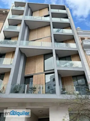 Piso en Alquiler Madrid 2 Dormitorios 2 Baños SemiAmueblado