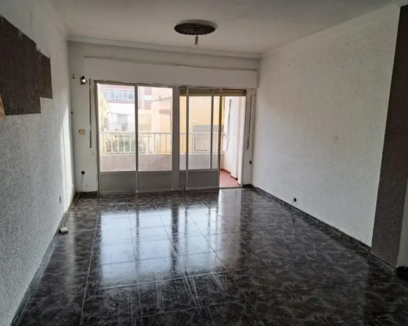 Piso 114 m2 3 habitaciones 2 baños Ejido Almeria