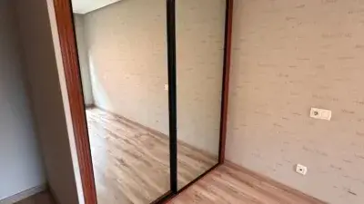 Piso en venta en La Corredoria cerca del HUCA