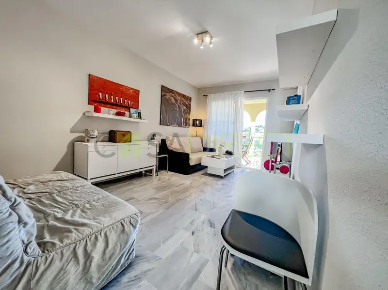 Apartamento en Alquiler La Cala de Mijas con Vistas al Mar