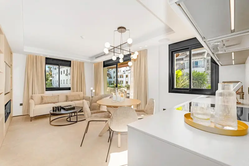 Apartamento de Lujo en Nueva Andalucía - Inversión o Vivienda