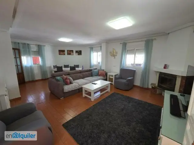 Alquiler casa amueblada estudiantes Puerto de la Torre