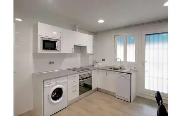 Apartamento 5 Dormitorios en Puente de Vallecas Madrid