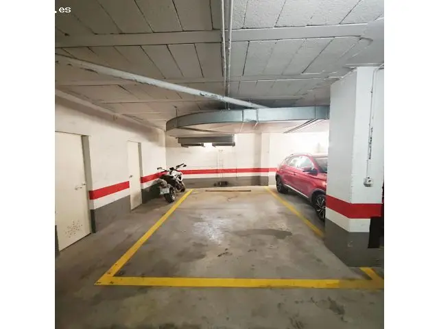 Plaza Garaje Trastero La Zubia