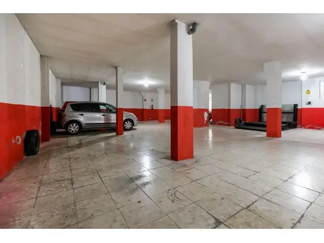 Local Comercial 254m2 Carretera Sierra