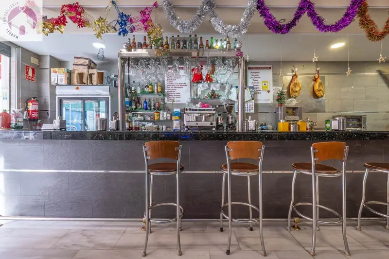 Venta Local Comercial con Terraza en Albolote