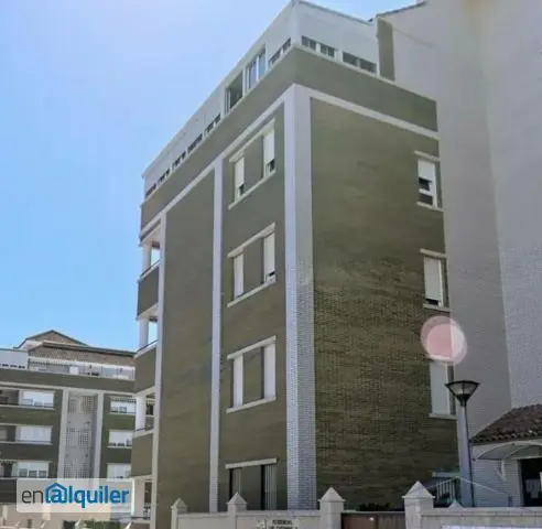 Alquiler Piso 3 dormitorios 2 baños Roquetas de Mar