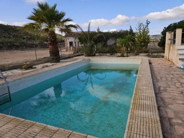 Casa 3 Dormitorios Monóvar Reforma Integral Gran Potencial Alquiler