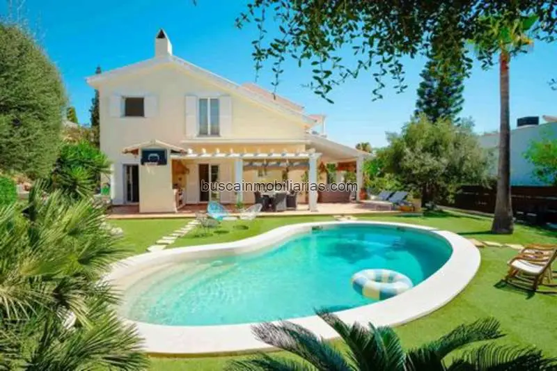 Villa de Lujo en Venta Calvia Santa Ponsa 5 Dormitorios Piscina Jardin