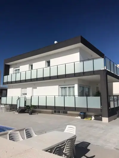 Villas de Lujo en Gran Alacant 2 3 o 4 Dormitorios Piscina