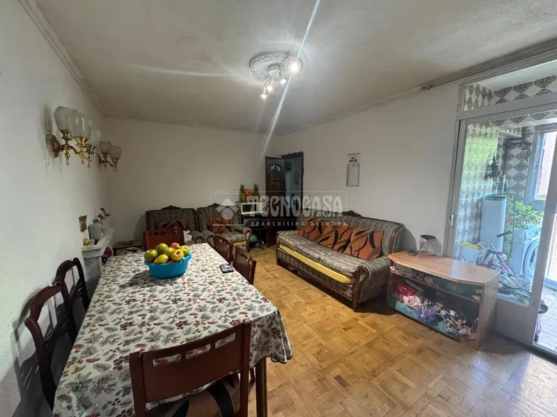 Piso en venta en Simancas 2 habitaciones terraza trastero