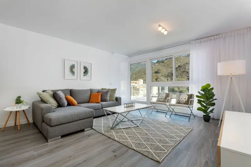 Adosado de 3 Dormitorios en venta Benahavis, España