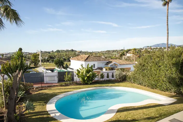 Villa de Lujo 4 Dormitorios Nueva Andalucía