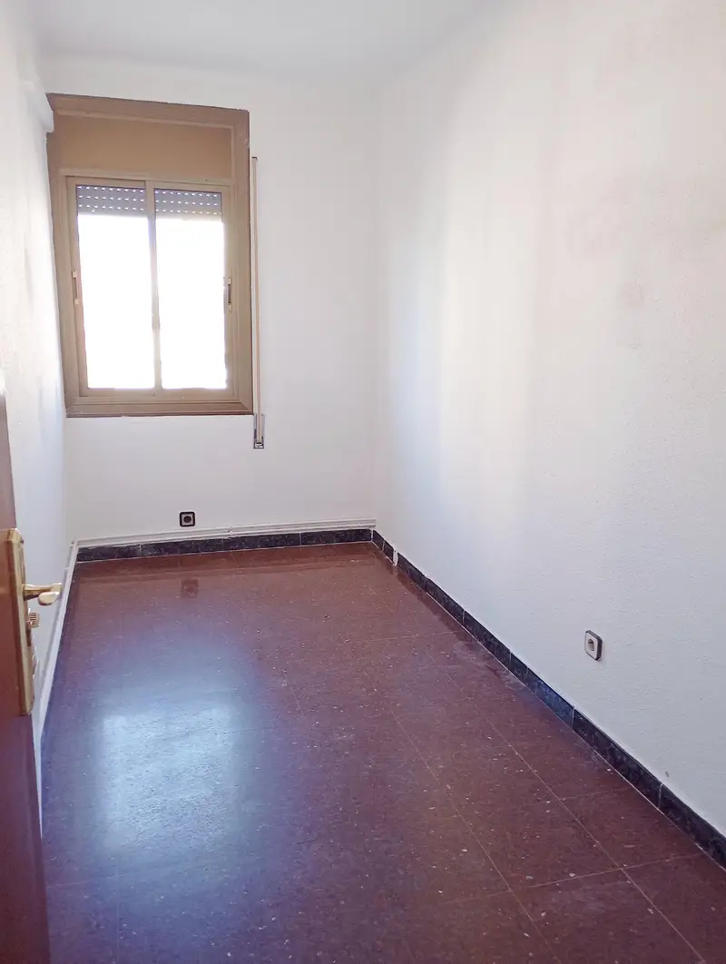 Piso en Venta Las Torres de Rubi 76m2 3 habitaciones