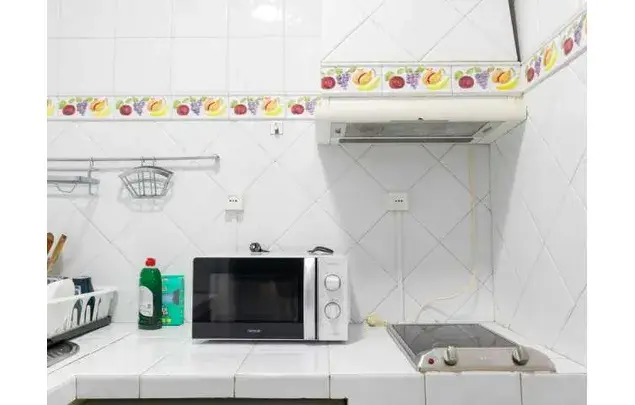 Estudio 20m2 Madrid Malasaña Lavadora Armario Cama Matrimonio