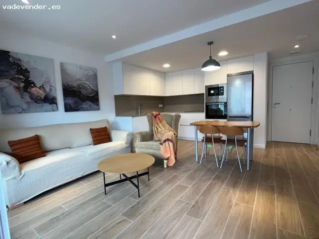 PISO PARA MÉDICOS MIR EN EL LAGO DE BARAÑAIN. 2 DORMS. GARAJE Y TRASTERO. Barañáin