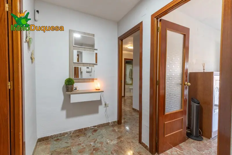 Ático en Venta en Granada Ciudad 4 Dormitorios Terraza y Piscina