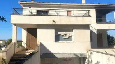 Casa en venta en Calle de Les Oliveres