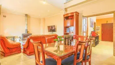 Casa en Venta Cantillana Ideal Familias 379m2 Piscina