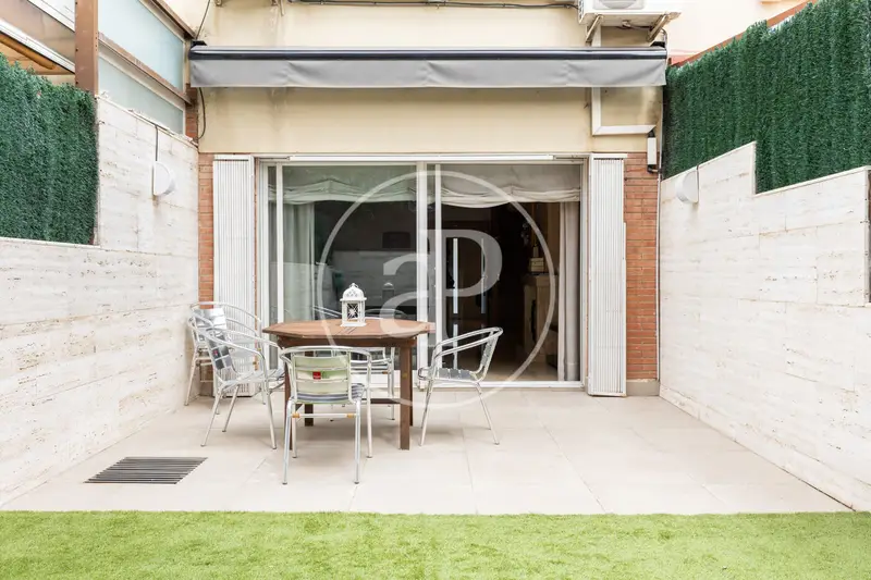 Casa en Venta Cerdanyola 196m2 4 Dormitorios Jardin Terraza Piscina