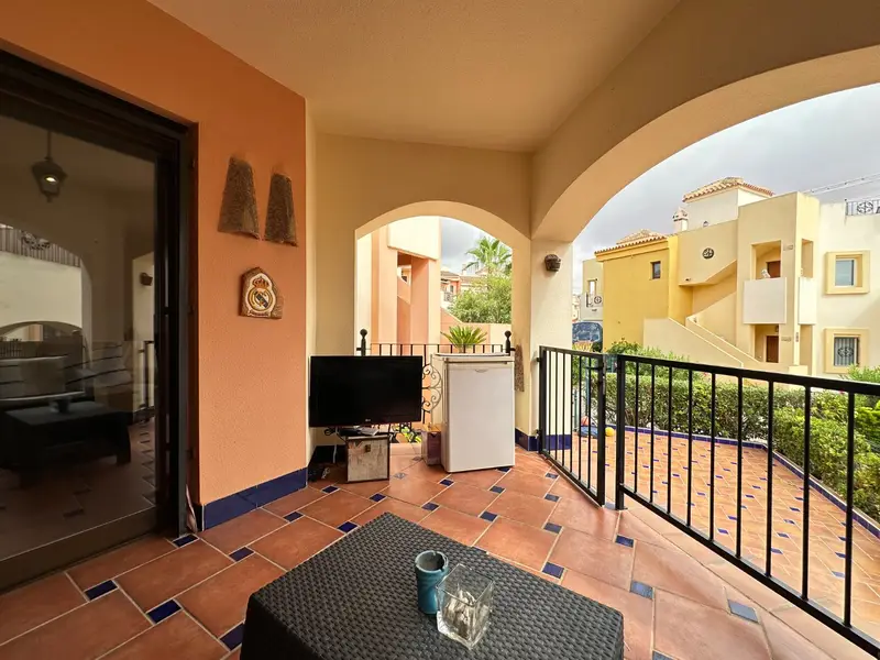 Apartamento en Planta Baja con Piscina en Punta Marina Torrevieja
