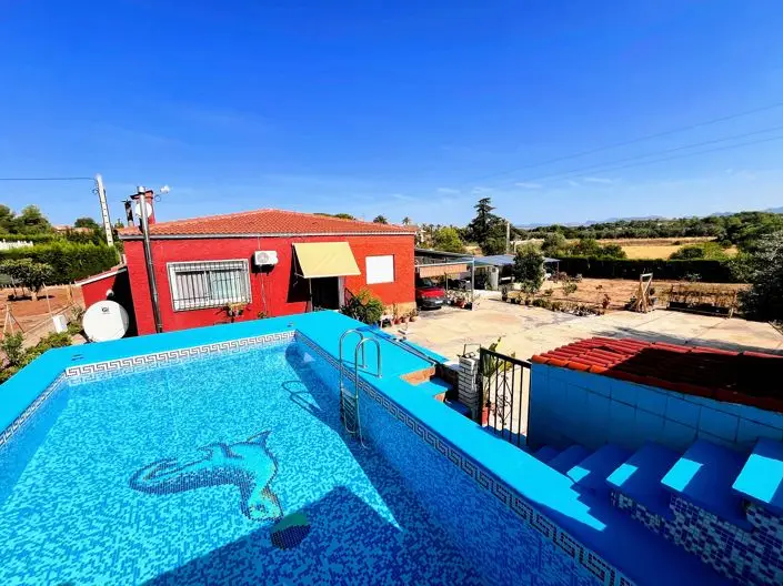 Villa de Lujo en Llíria 4 Dormitorios 2 Baños