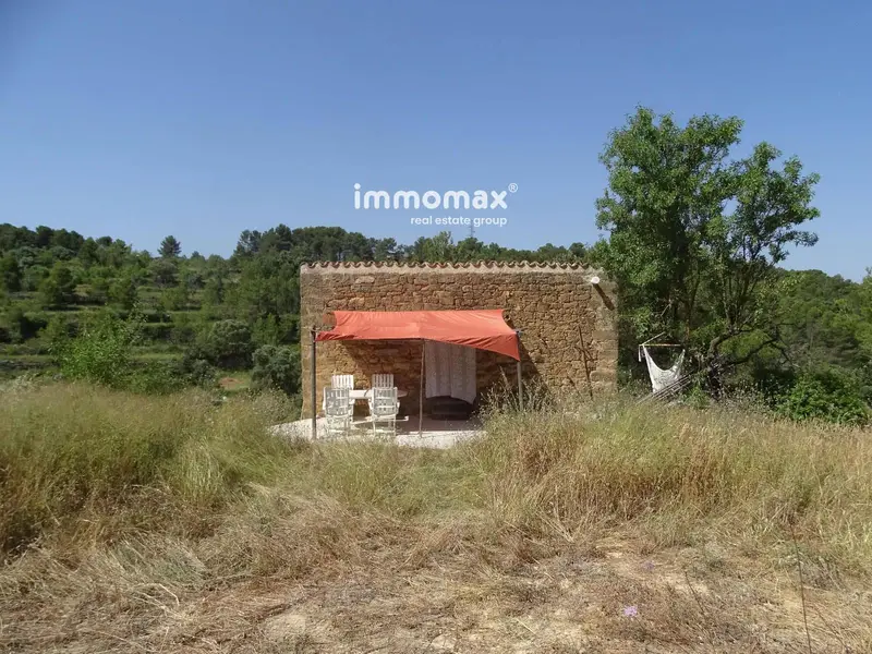 Finca Rustica en Caseres Tarragona 37545m2 Caseta Reformada