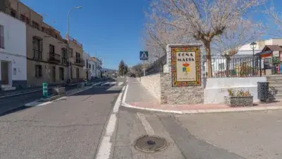Casa Adosada en Doña Maria cerca de Almeria