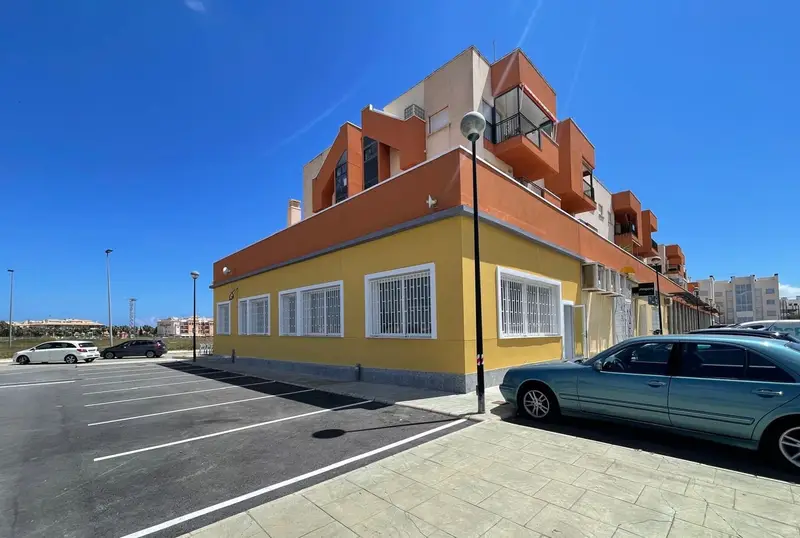 Local Comercial en Alquiler Orihuela Costa 136m2