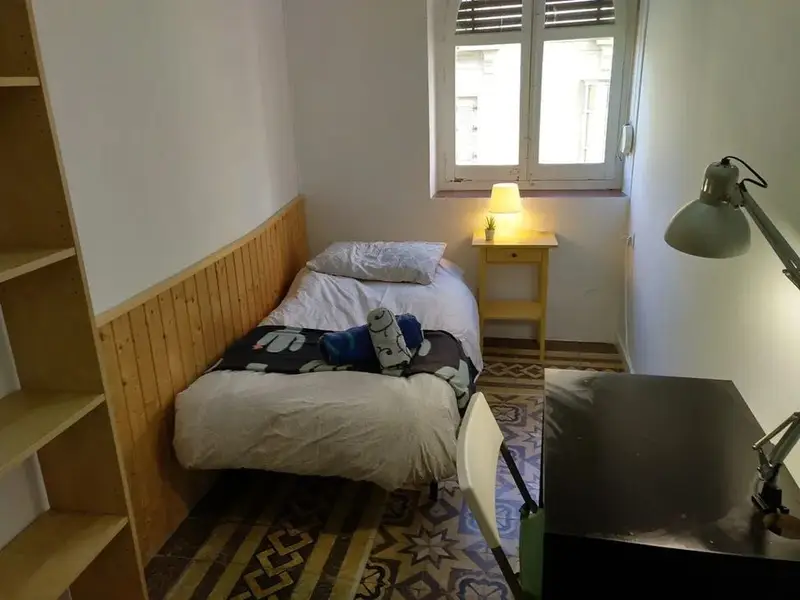 Apartamento 1 Dormitorio en Calle Ollerias Malaga