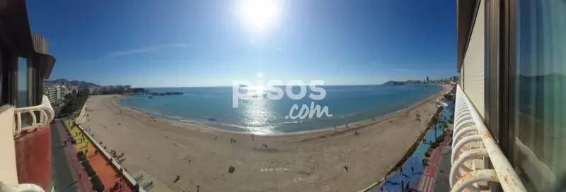 Piso en venta en Benidorm primera linea playa Poniente