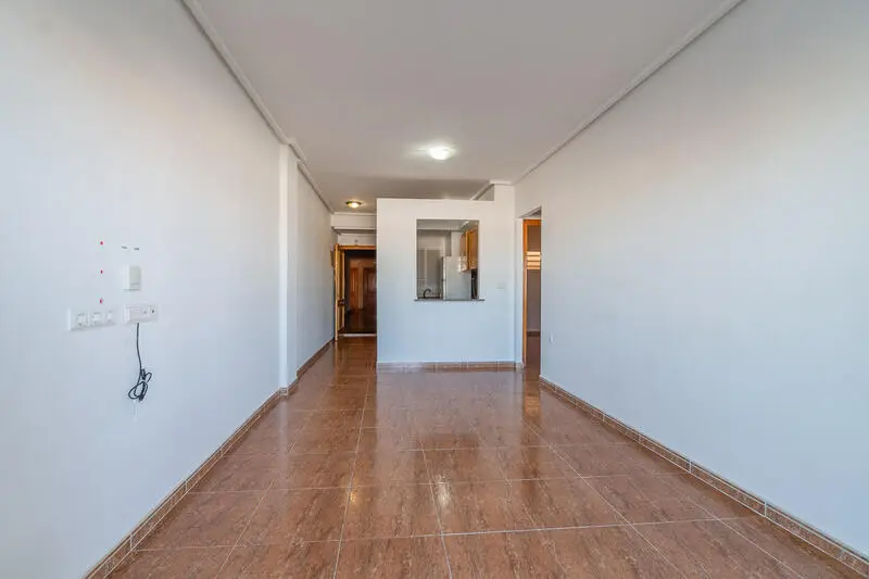 Apartamento en venta Torrevieja 2 dormitorios cerca de la playa