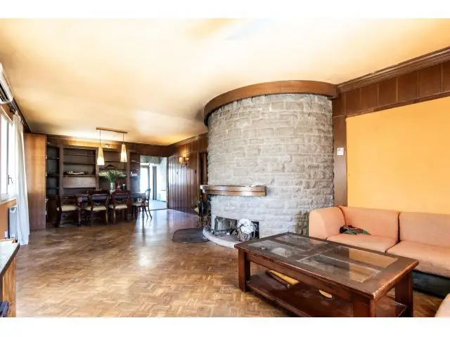 Casa señorial en Vacarisses con jardin y vistas